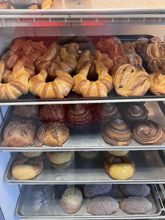 Panaderia San miguel Picture 3