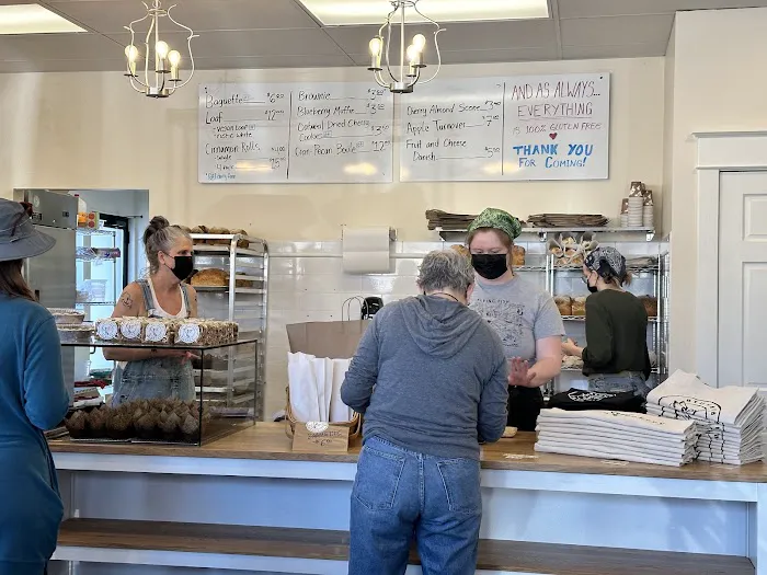 Atuvava Bakery Picture 2