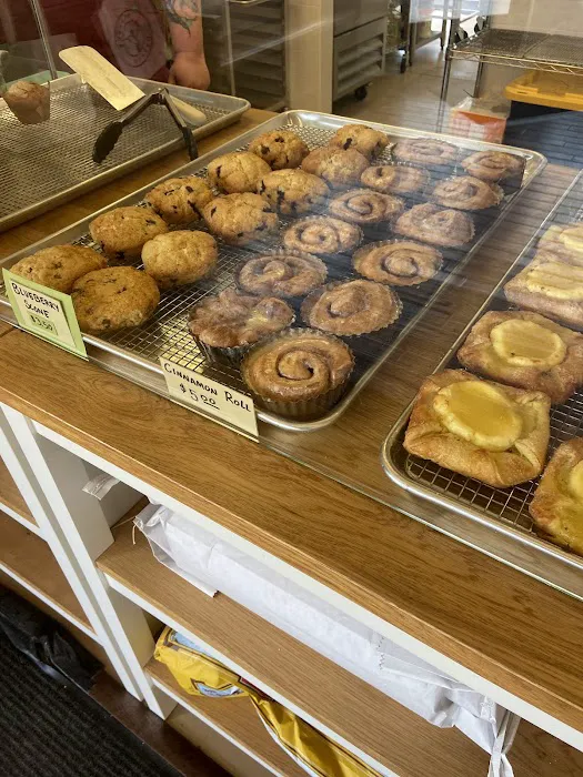 Atuvava Bakery Picture 7