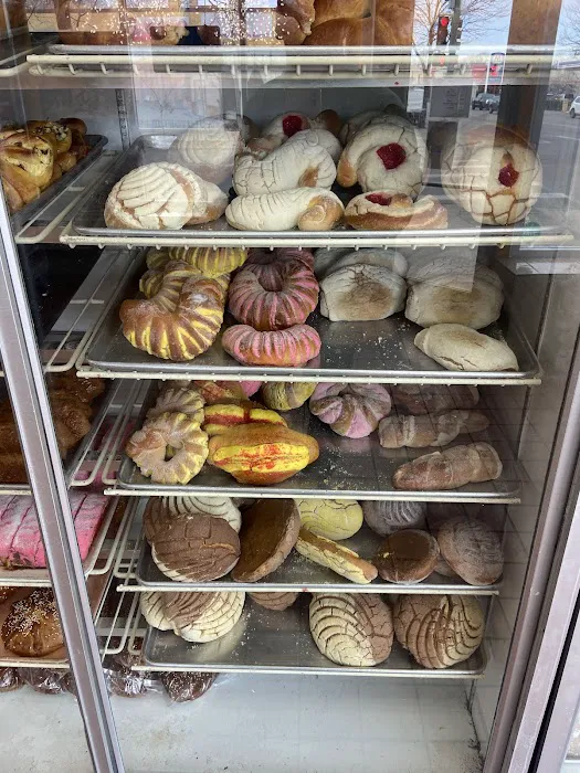 Panaderia San Miguel Picture 3