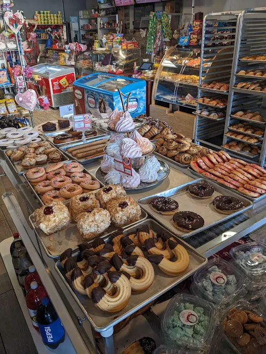 Panaderia Charito Picture 5