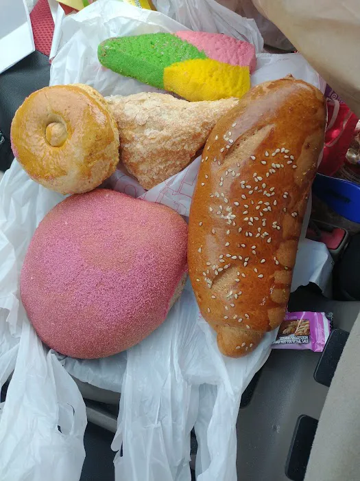 El Mexicano Bakery Picture 1