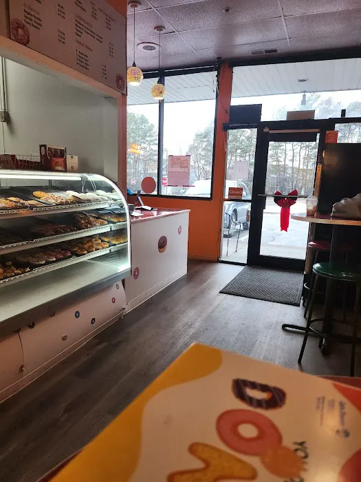 Cafe Donuts Picture 5