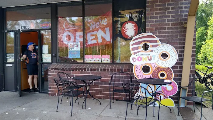 Cafe Donuts Picture 4