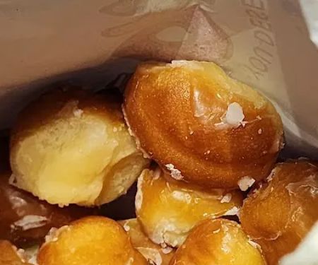 Cafe Donuts