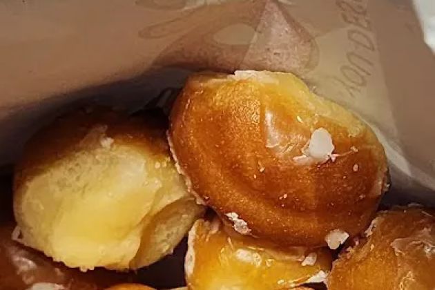 Cafe Donuts