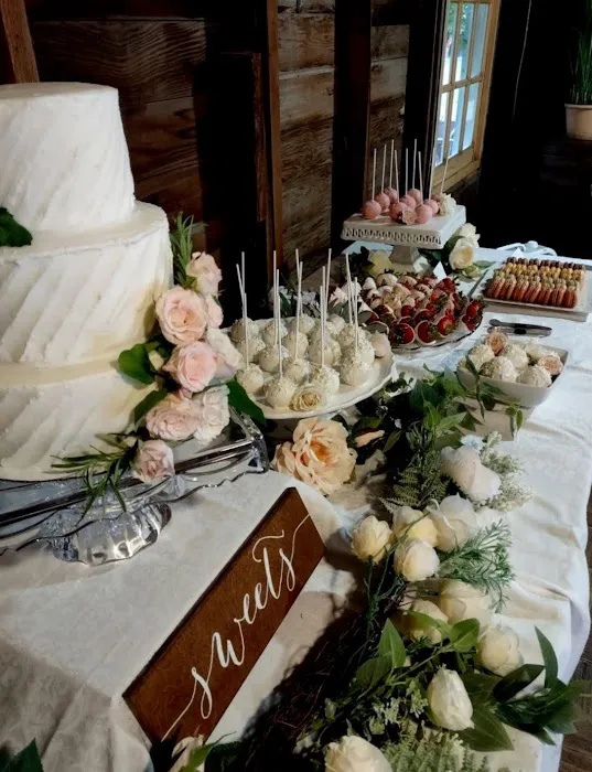 Designer Cakes by Rebecca Picture 9