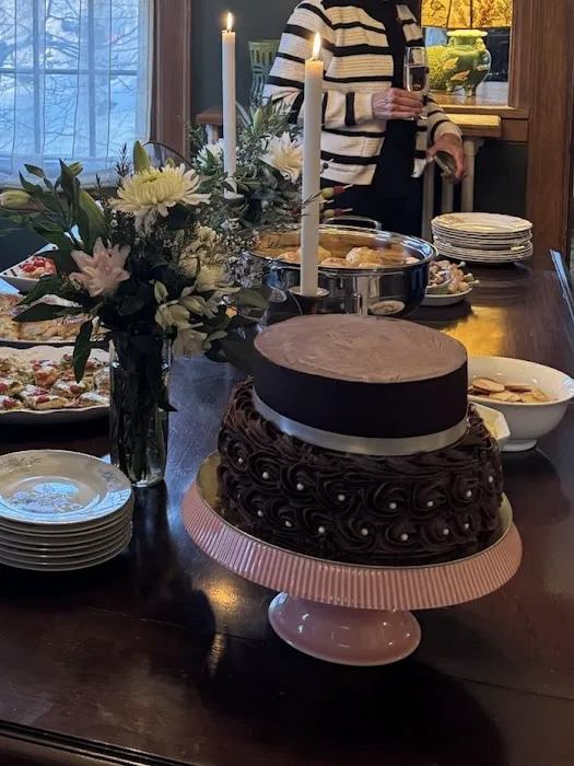 Designer Cakes by Rebecca Picture 1