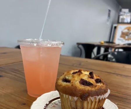 Bella's Shoppe Bakery & Coffee