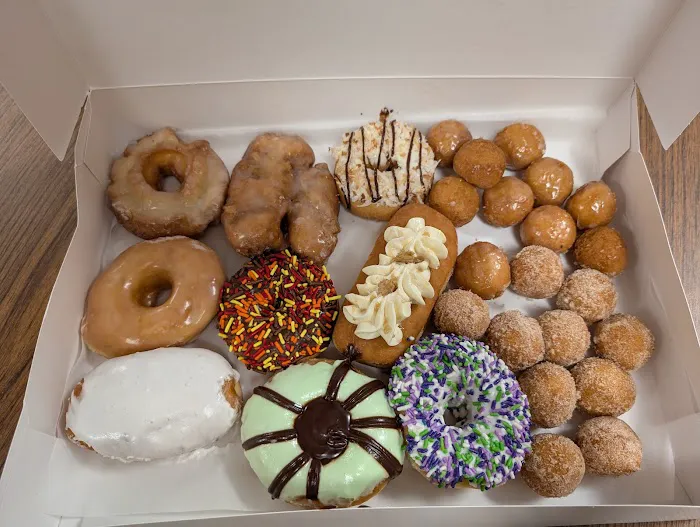 Cardigan Donuts - City Center Picture 4