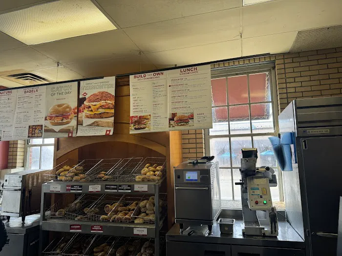 Bruegger's Bagels Picture 7