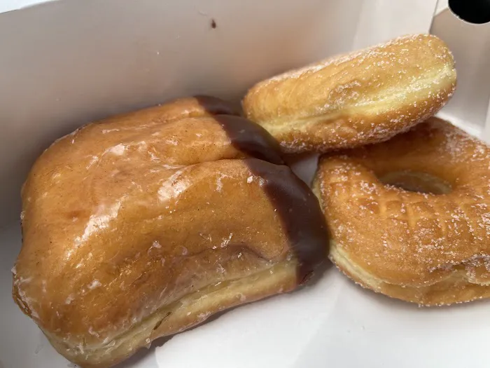 Cafe Donuts & Ice Cream Picture 10