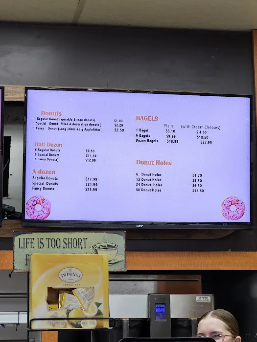 Cafe Donuts & Ice Cream Picture 5