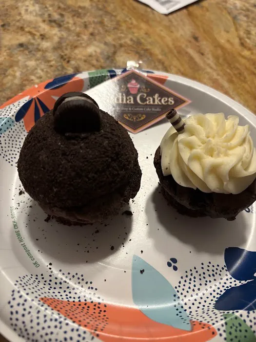 Nadia Cakes Picture 5
