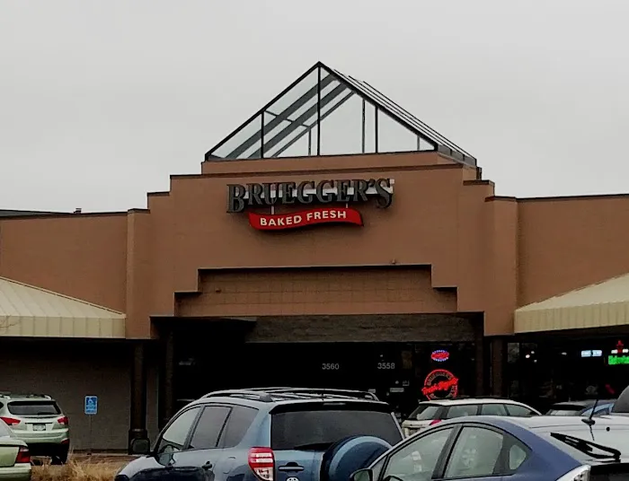 Bruegger's Bagels Picture 4