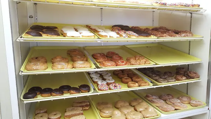 Old Fashion Donut Shoppe Picture 7