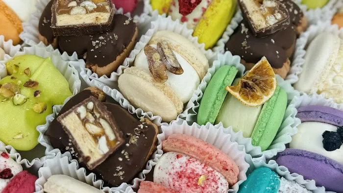 CAKES WITH LOVE macarons Picture 9