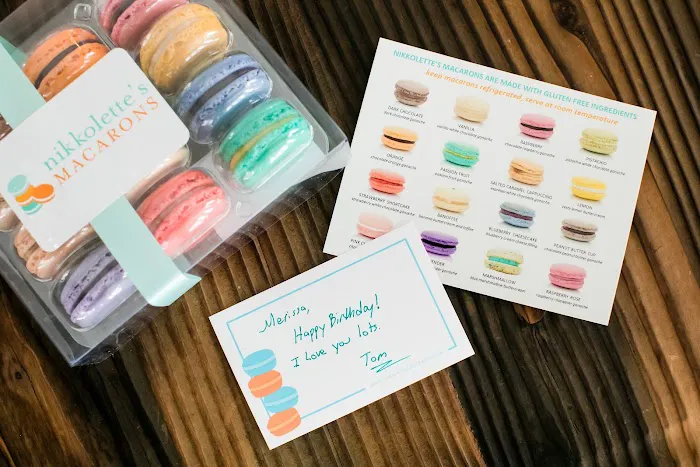 Nikkolette's Macarons Picture 6