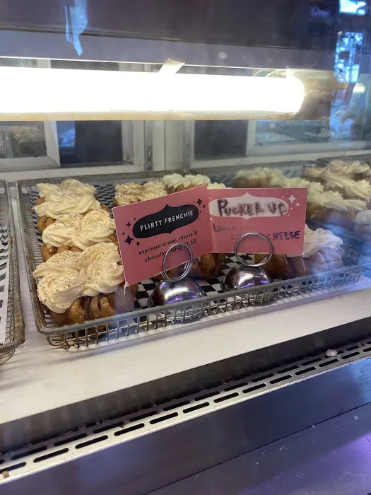 Glam Doll Donuts Picture 7