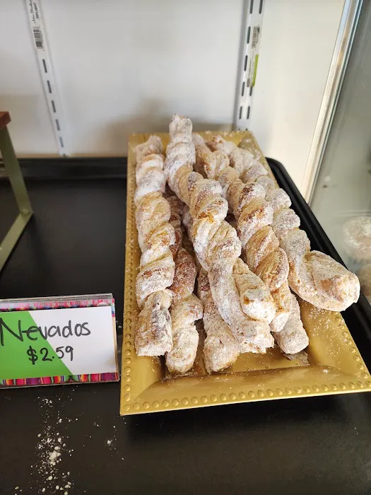 La Estancia Bakery Picture 2