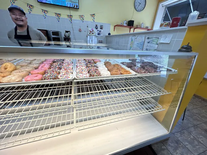 Sunrise Donuts Picture 2