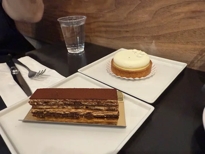 Patisserie 46 Picture 6
