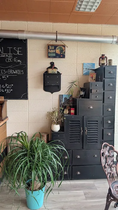 Chez Annalise Cannabakery Picture 1