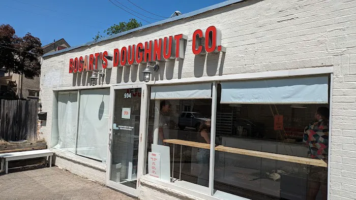 Bogart's Doughnut Co. Picture 6
