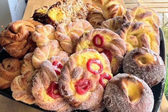 Krown Bakery & Eatery