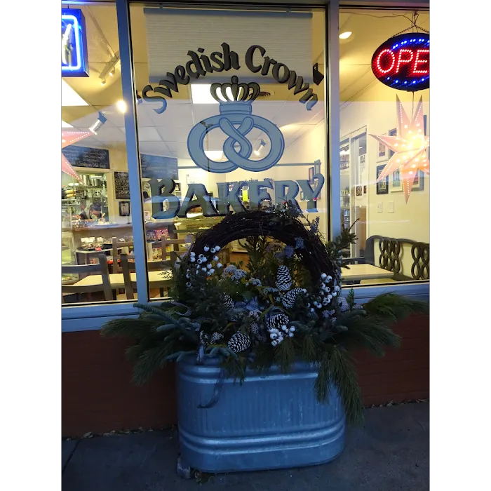 Krown Bakery & Eatery Picture 9
