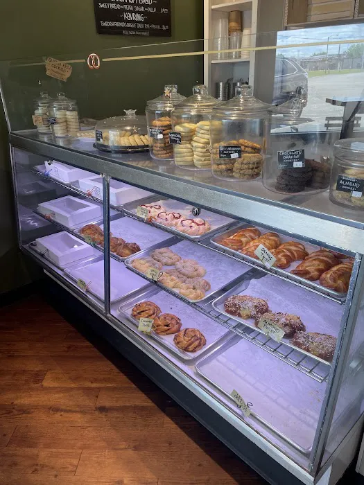 Krown Bakery & Eatery Picture 7