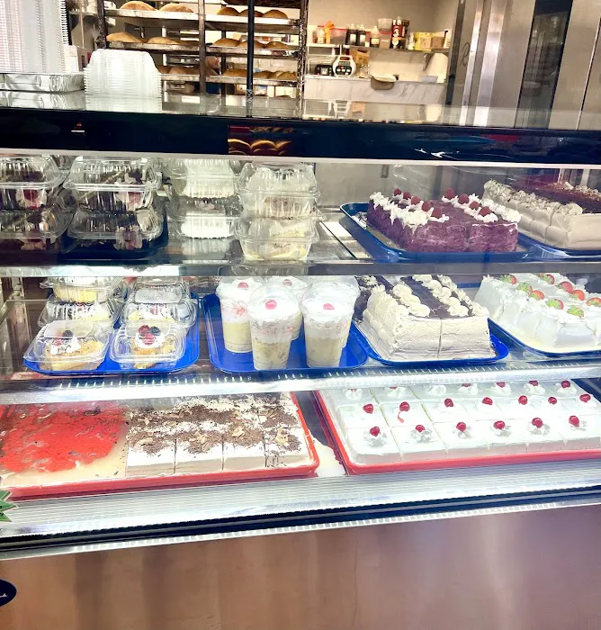 El Mariachi Bakery Picture 3