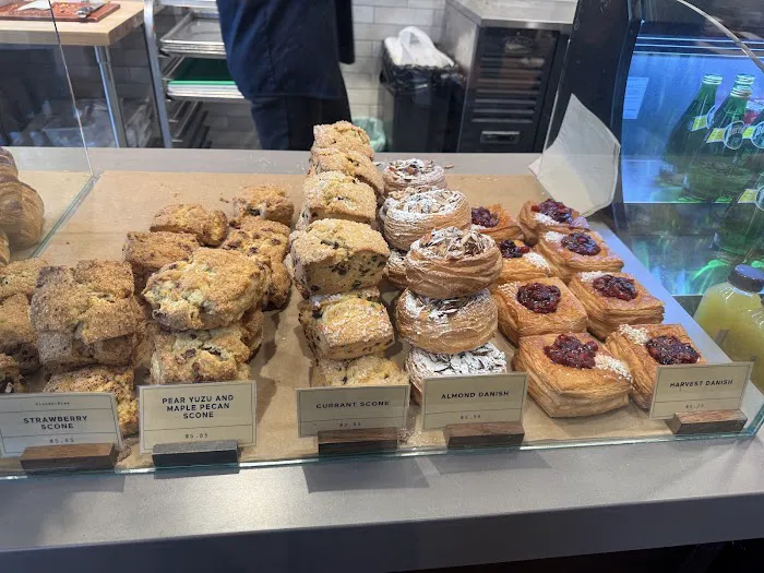 Rustica Bakery & Cafe Picture 2