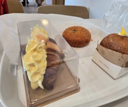 Tous Les Jours Cafe