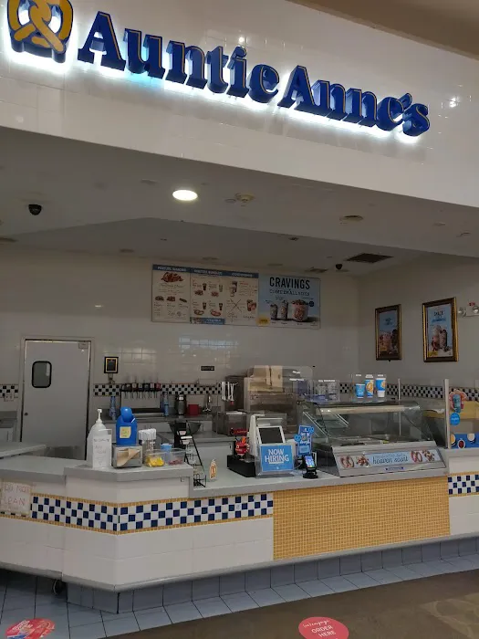 Auntie Anne's Picture 1
