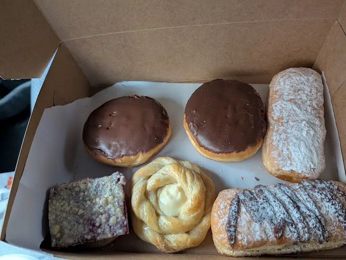Blue Egg Bakery Picture 2