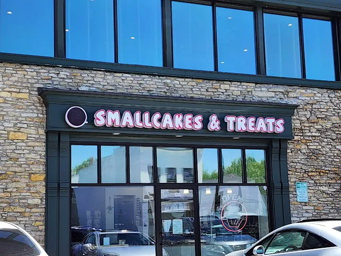 Smallcakes A Cupcakery Picture 8