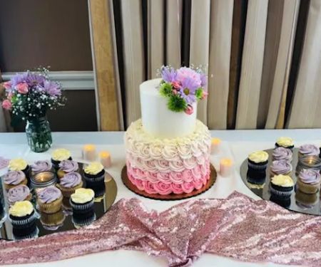 Cru00e9me by Sarah Ashley Bakery