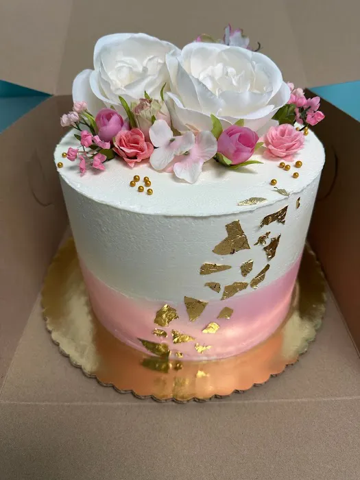 Créme by Sarah Ashley Bakery Picture 7