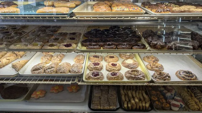 Sylvia's Bakery Picture 9