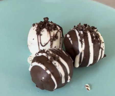 Bliss Eggless Cookies