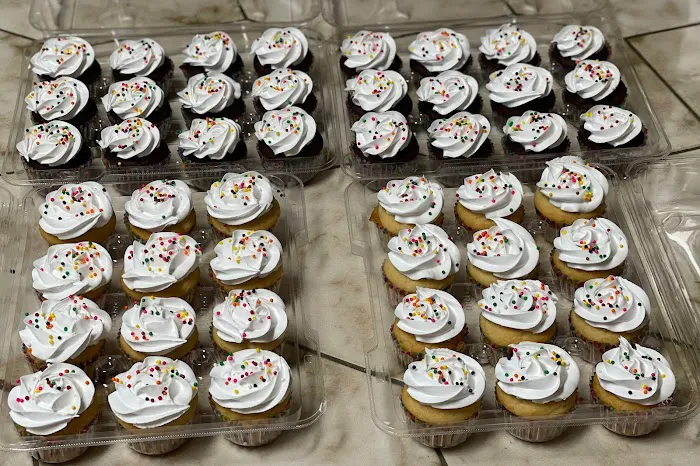 Ghanshyam Cakes (24 Hours Online Orders!) Picture 3
