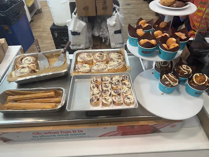Cinnabon Picture 10