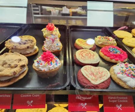 Mrs Field's Cookies