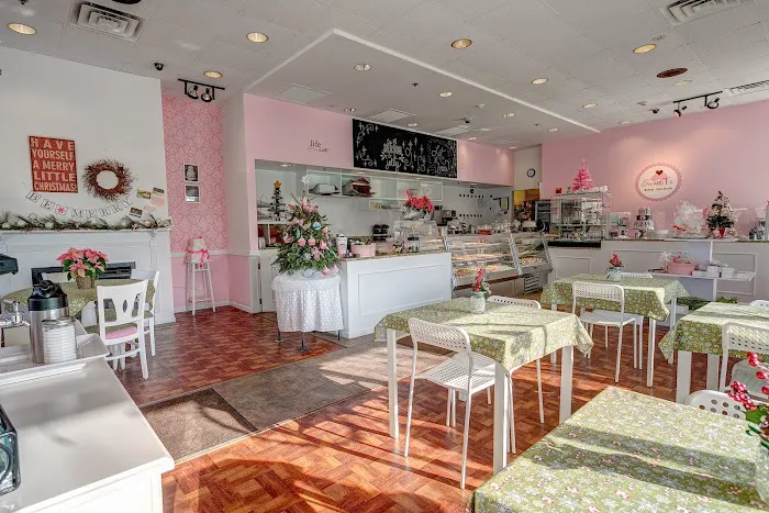 Sweet T's Bakery & Cake Studio Picture 8