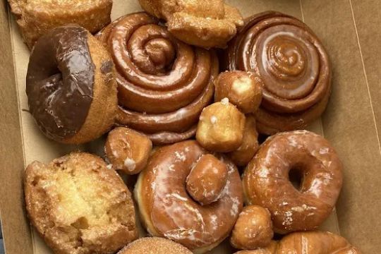Bosa Donuts