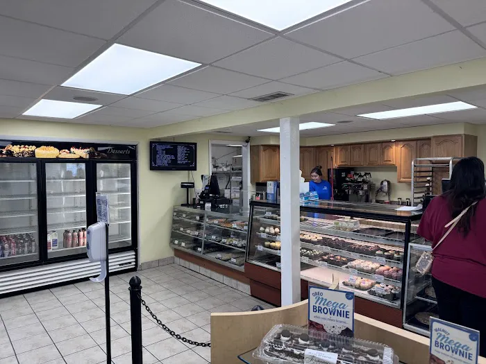 Fleckenstein's Bakery Picture 6