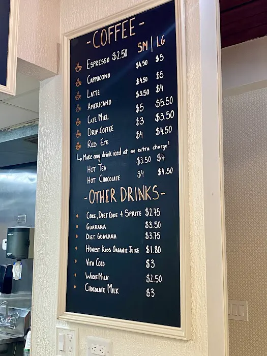 Bacuri Bakery & Café Picture 4