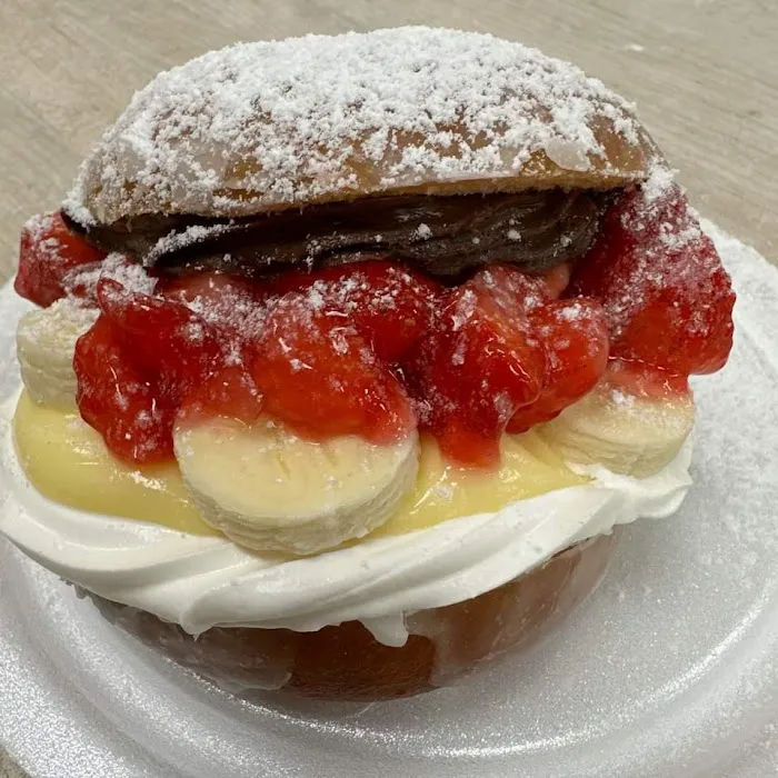 Orland Park Bakery Picture 10