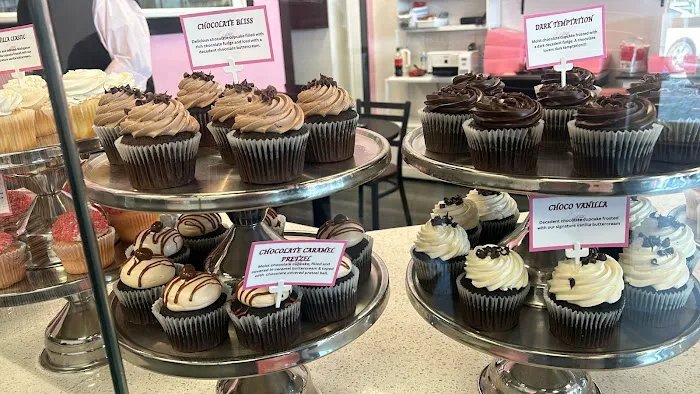 Sweet Goodness Cakes & Bakes Picture 6